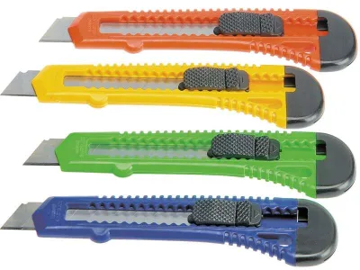 Bat Cutter Ancho - Cuchilla Fracturable 18 mm con Bloqueo