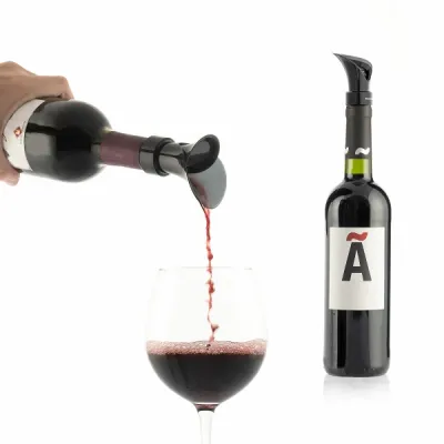 InnovaGoods Wintopp Tapon Dispensador de Vino 2 en 1 con Aireador y Cierre Hermético Negro