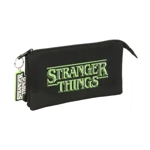 Safta Portatodo Stranger Things 3 Compartimentos con Cremalleras 0.6L Negro 220x30x120mm