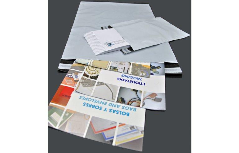 Bolsas Mensajería Estándar Plástico Opaco 450X600+40 Solapa Blanco / Interior Negro -Pack De 100Ud-