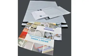Intermark Bolsas Mensajería Plástico Opaco 350x450+40 Solapa Blanco Interior Negro Pack 100 Unidades
