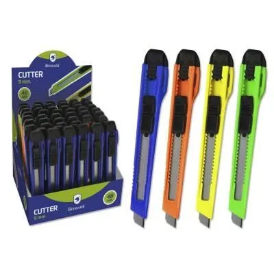 Bismark Cutter Estrecho / Cuchilla Fracturable De 9 Mm / Sistema Bloqueo Cuchilla Intercambiable Colores Surtidos