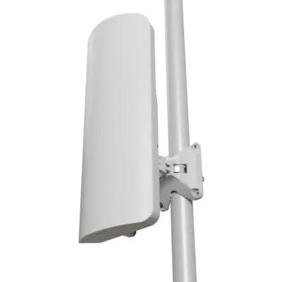 MikroTik mANTBox AX 15s WiFi 6 1x GbE 1x 2.5G SFP Out