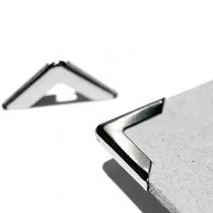 Displast Cantoneras Medianas 16X16X5mm Pack 100u Níquel